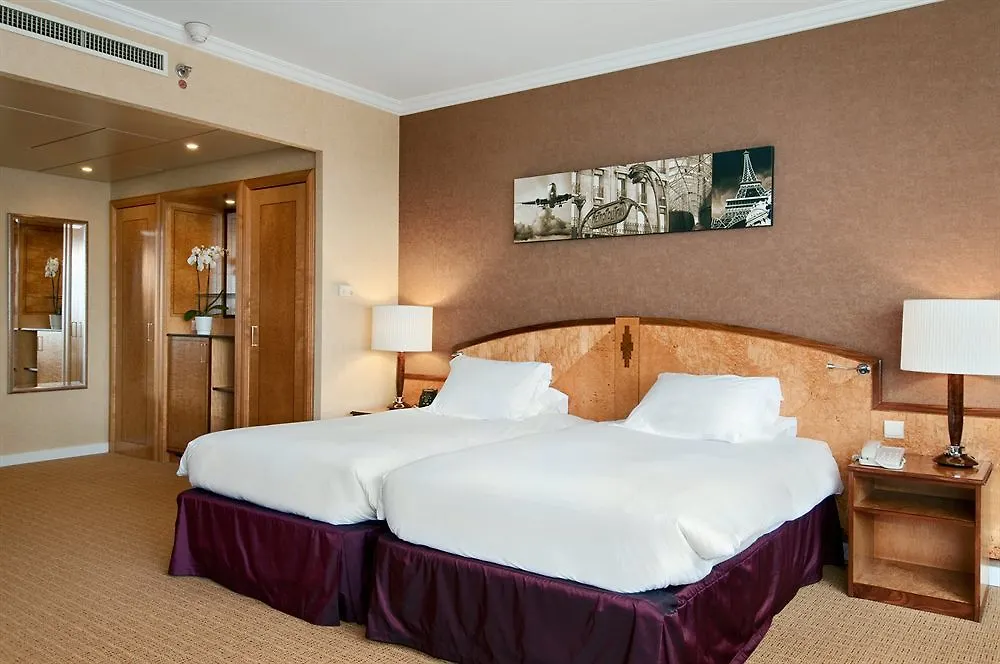 Hilton Paris Charles De Gaulle Airport Hotel Roissy-en-France