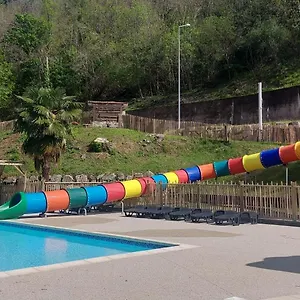 https://camping-les-sables.hotels-rhonealpes.com